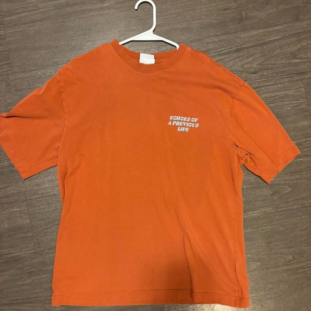 PacSun Burnt Orange Tee with Text Design